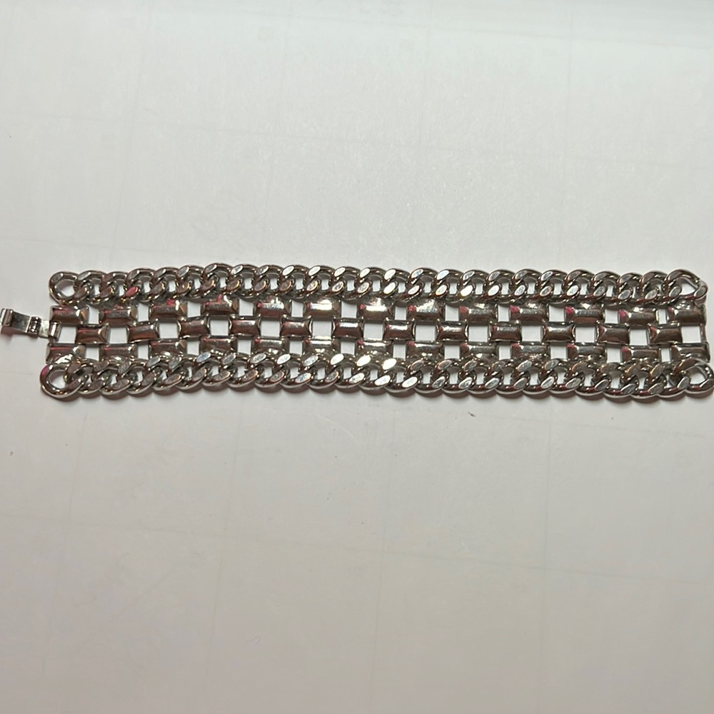 Silver link bracelet